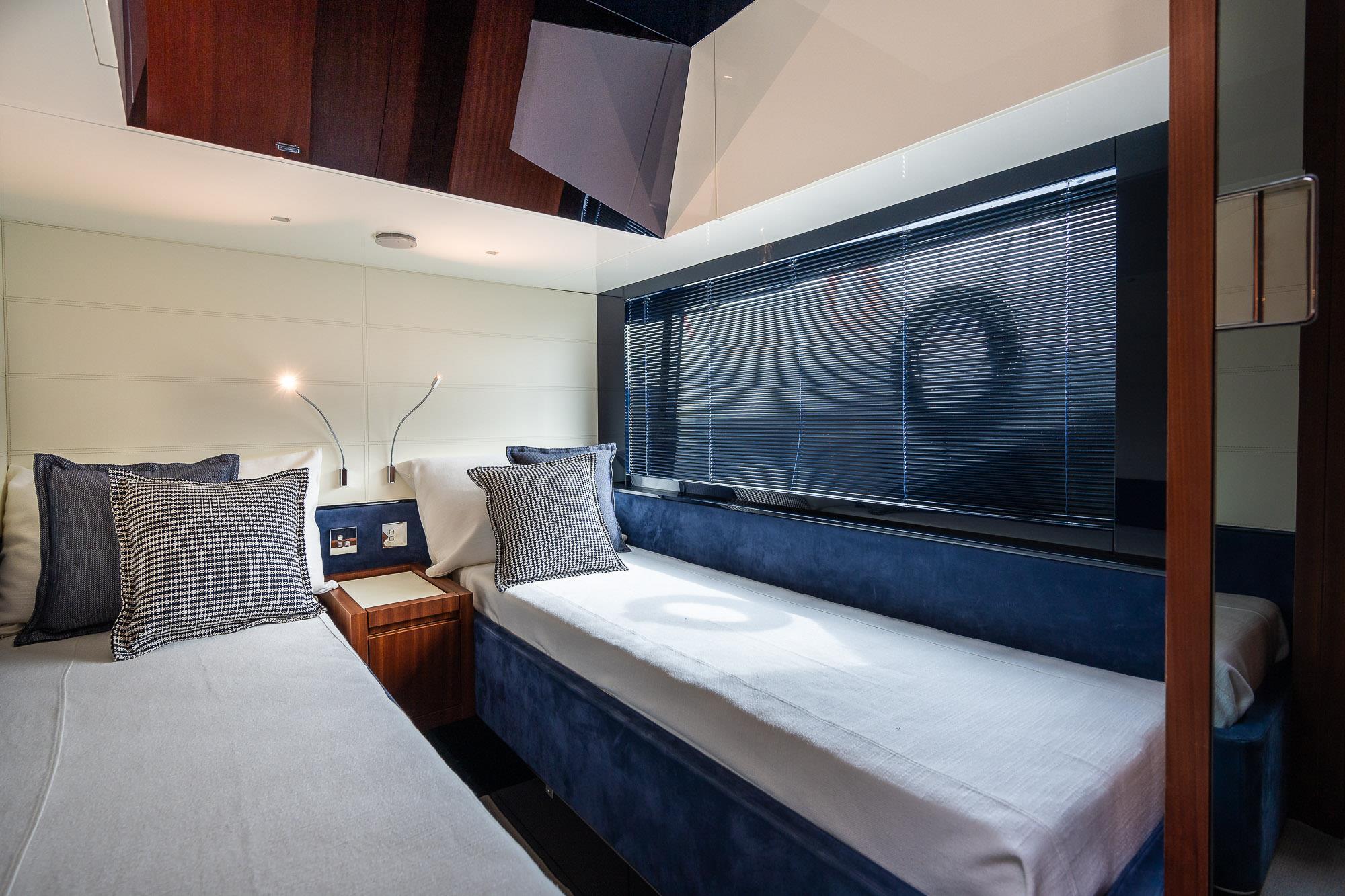 2019 RIVA 66' RIBELLE 